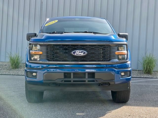Used 2024 Ford F150 STX AWD/4WD image 3