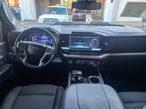 Used 2023 Chevrolet Silverado 1500 LT Trail Boss w/ Protection Package image 15