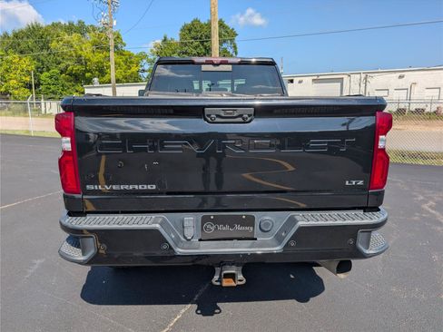 Used 2021 Chevrolet Silverado 2500 LTZ w/ Carhartt Edition AWD/4WD image 4
