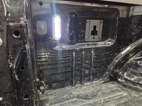 Used 2022 Ford F350 Lariat w/ Lariat Ultimate Package image 33