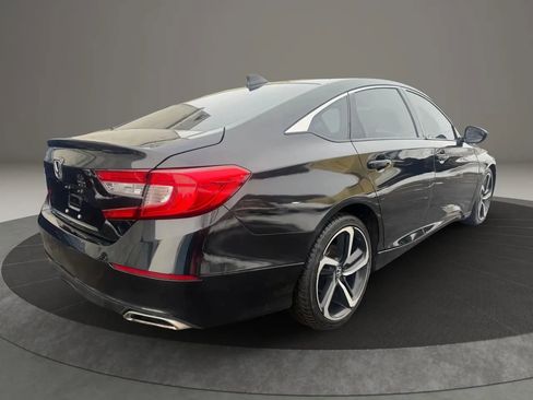 Used 2019 Honda Accord Sport image 5