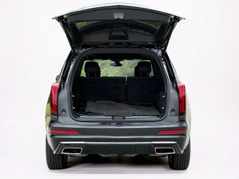 Certified 2024 Cadillac XT6 Premium Luxury w/ LPO, Floor Liner Package AWD/4WD image 14