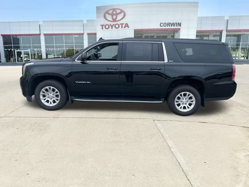 Used 2019 GMC Yukon XL SLT AWD/4WD image 3