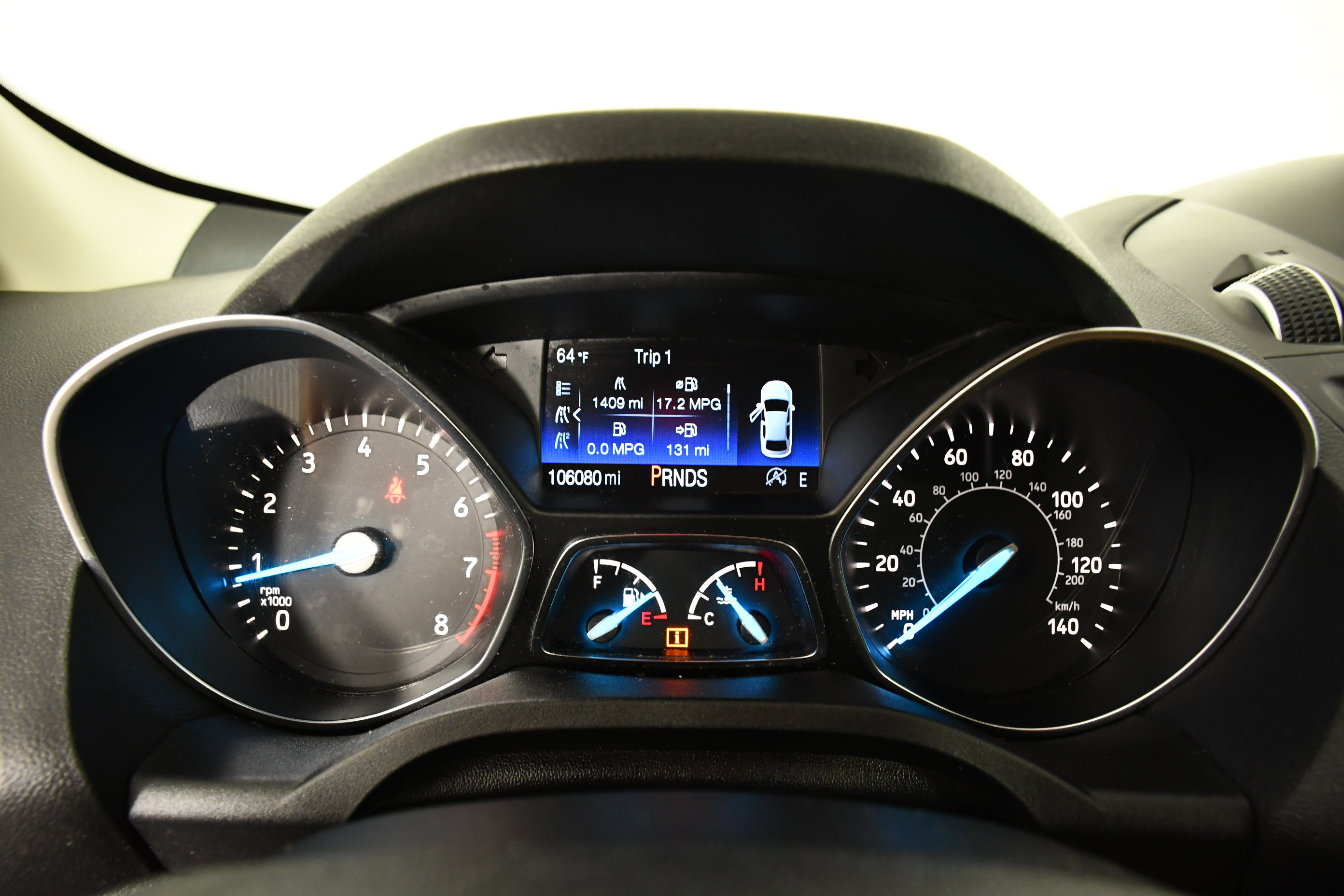 Used 2018 Ford Escape SE w/ SE Sync 3 Package AWD/4WD image 18