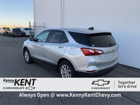 Used 2020 Chevrolet Equinox LS w/ LS Convenience Package image 31