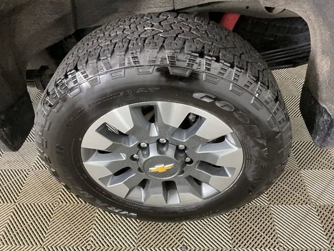 Used 2024 Chevrolet Silverado 2500 LT w/ All Star Edition image 6