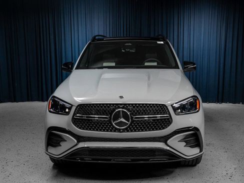 New 2026 Mercedes-Benz GLE 450 4MATIC image 2