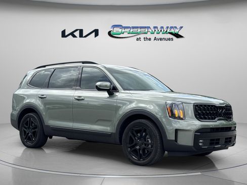 Used 2025 Kia Telluride SX Prestige X-Line AWD/4WD image 2