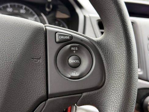 Used 2015 Honda CR-V LX image 21