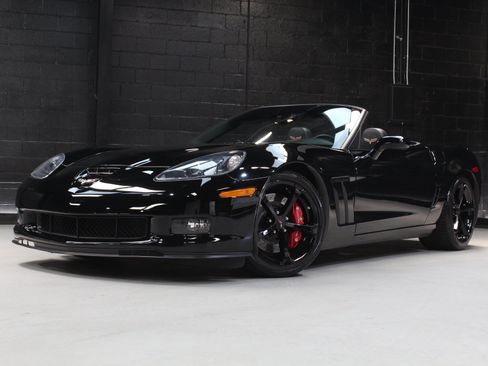 Used 2013 Chevrolet Corvette Grand Sport w/ 3LT Preferred Equipment Group RWD image 75