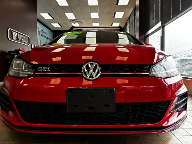 Used 2018 Volkswagen GTI S FWD image 4