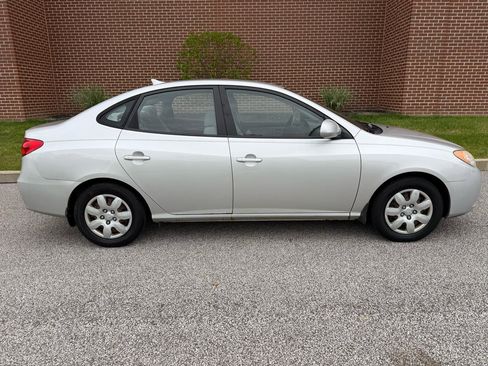Used 2009 Hyundai Elantra GLS FWD image 13
