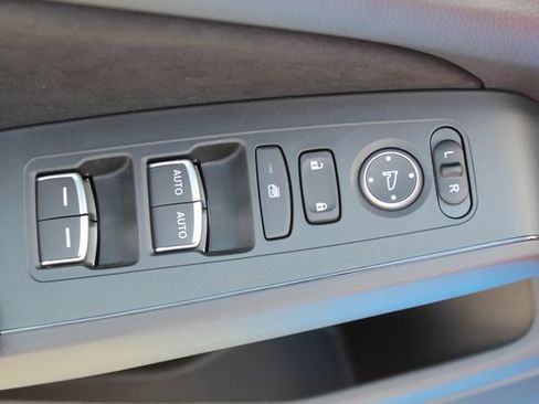 Used 2025 Honda Civic Type R image 9