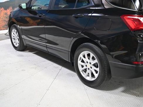 Used 2021 Chevrolet Equinox LS w/ LPO, Blackout Package image 8