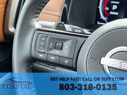 Used 2024 Nissan Pathfinder Platinum w/ Cargo Package image 40