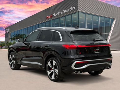 New 2026 Audi SQ5 Prestige AWD/4WD image 6