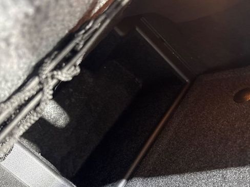 Used 2012 Chevrolet Corvette Grand Sport w/ 3LT Preferred Equipment Group image 99