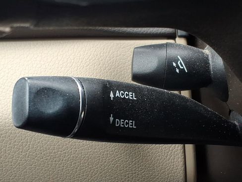 Used 2013 Mercedes-Benz C 300 C 300 image 28