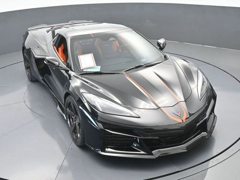 Used 2025 Chevrolet Corvette Z06 image 55