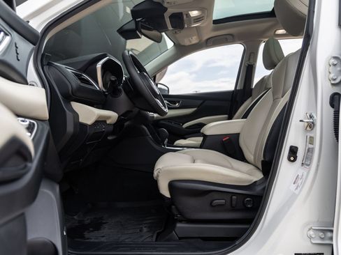 Used 2025 Subaru Ascent Limited AWD/4WD image 19
