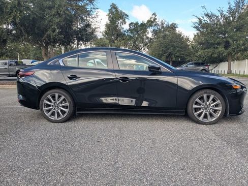 Used 2024 MAZDA MAZDA3 s FWD image 3