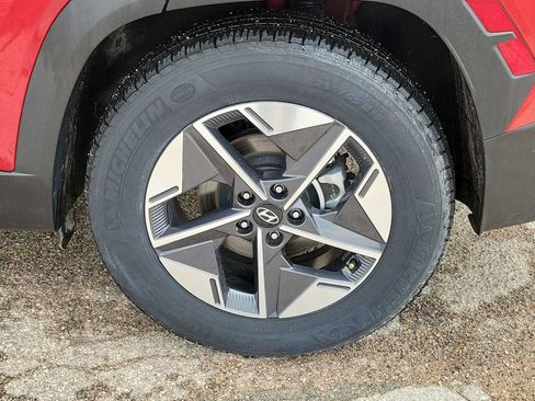 Used 2026 Hyundai Tucson SEL FWD image 12