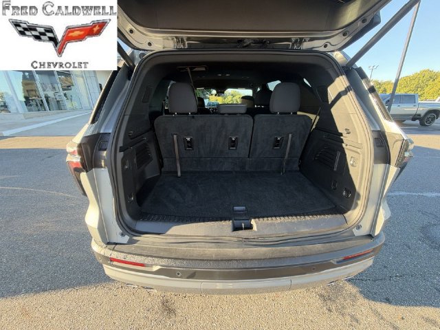 Used 2026 Chevrolet Traverse LT FWD image 31
