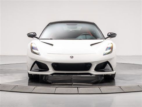 New 2025 Lotus Emira image 8