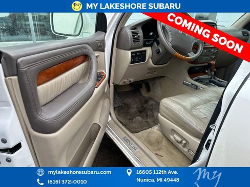 Used 2006 Lexus LX 470 4WD image 3
