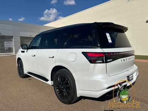 Used 2026 INFINITI QX80 Autograph w/ Premium Cargo Package image 3