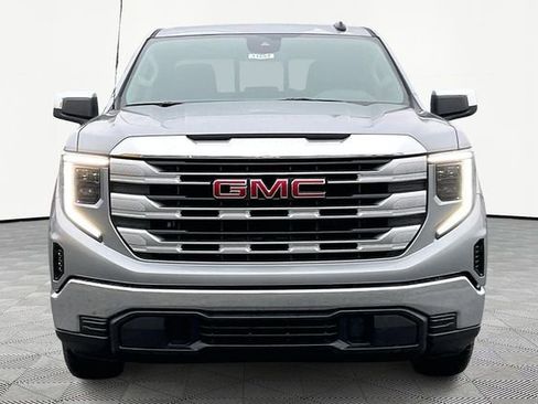 Used 2026 GMC Sierra 1500 SLE w/ Preferred Package image 2