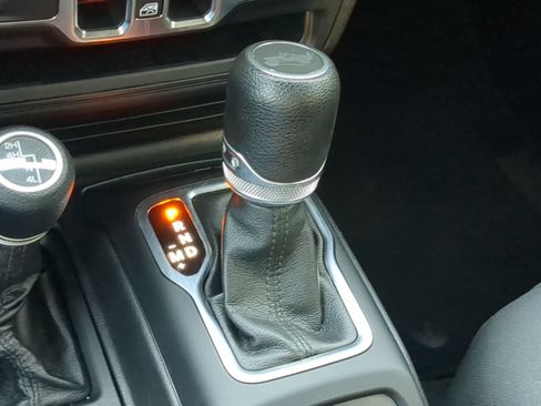 Used 2020 Jeep Wrangler Unlimited Sport AWD/4WD image 62
