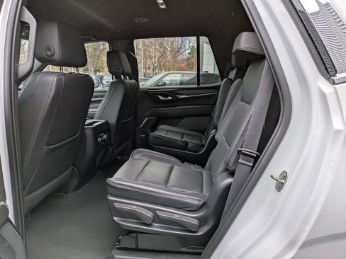 Used 2023 GMC Yukon Denali image 27