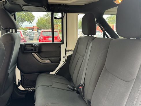 Used 2016 Jeep Wrangler Unlimited Sport w/ Quick Order Package 24S AWD/4WD image 14