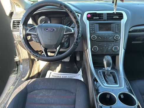 Used 2014 Ford Fusion SE w/ Equipment Group 201A image 10