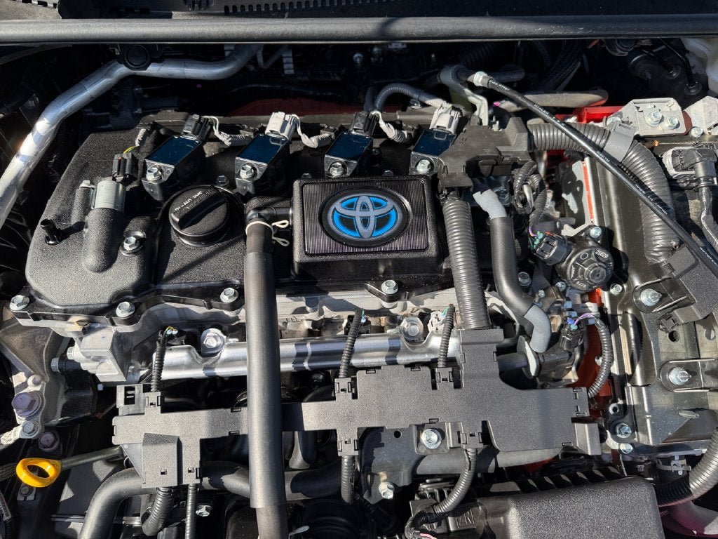 Used 2024 Toyota Corolla SE AWD/4WD image 30