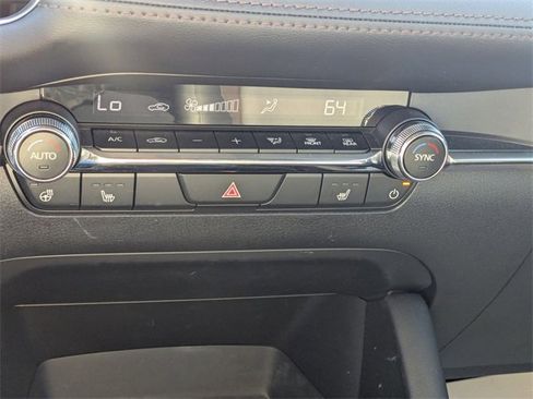 Used 2025 MAZDA MAZDA3 Hatchback w/Premium Plus Pkg image 20