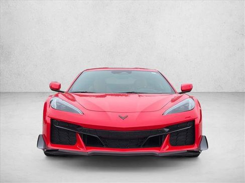 Used 2024 Chevrolet Corvette Z06 RWD image 2