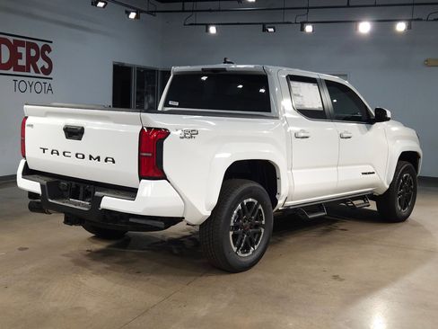 New 2026 Toyota Tacoma TRD Sport image 7