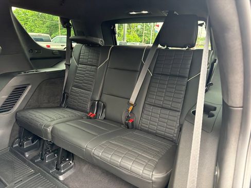 Used 2024 Cadillac Escalade V w/ LPO, ONYX Package AWD/4WD image 36
