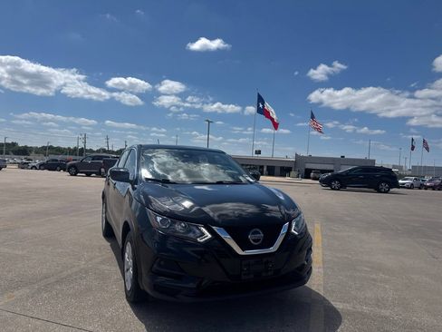 Used 2020 Nissan Rogue Sport S AWD/4WD image 3
