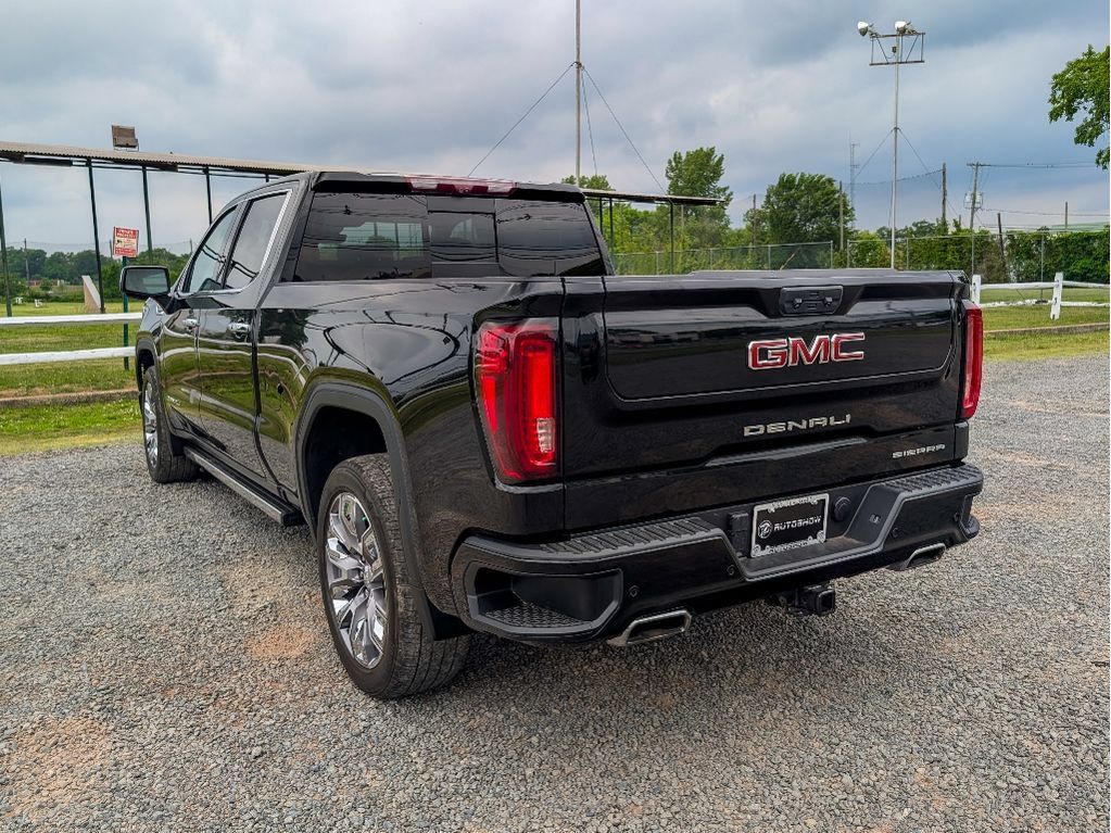 Used 2023 GMC Sierra 1500 Denali w/ Denali Reserve Package AWD/4WD image 9