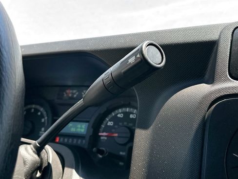 Used 2015 Ford E-450 and Econoline 450 Super Duty w/ Power Windows & Locks Group RWD image 16