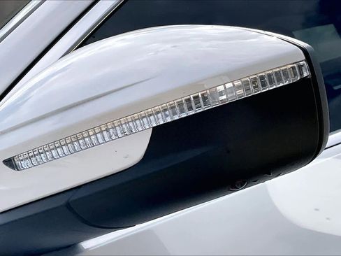 Certified 2025 Audi Q5 Premium w/ Convenience Package image 13