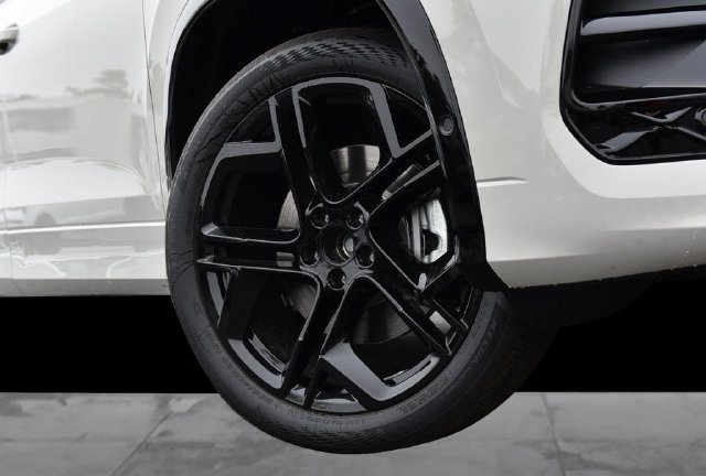 New 2026 Volkswagen Tiguan SE R-Line AWD/4WD image 3
