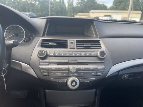 Used 2011 Honda Accord SE image 26