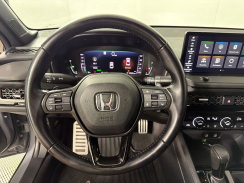 Used 2023 Honda Accord Sport image 13