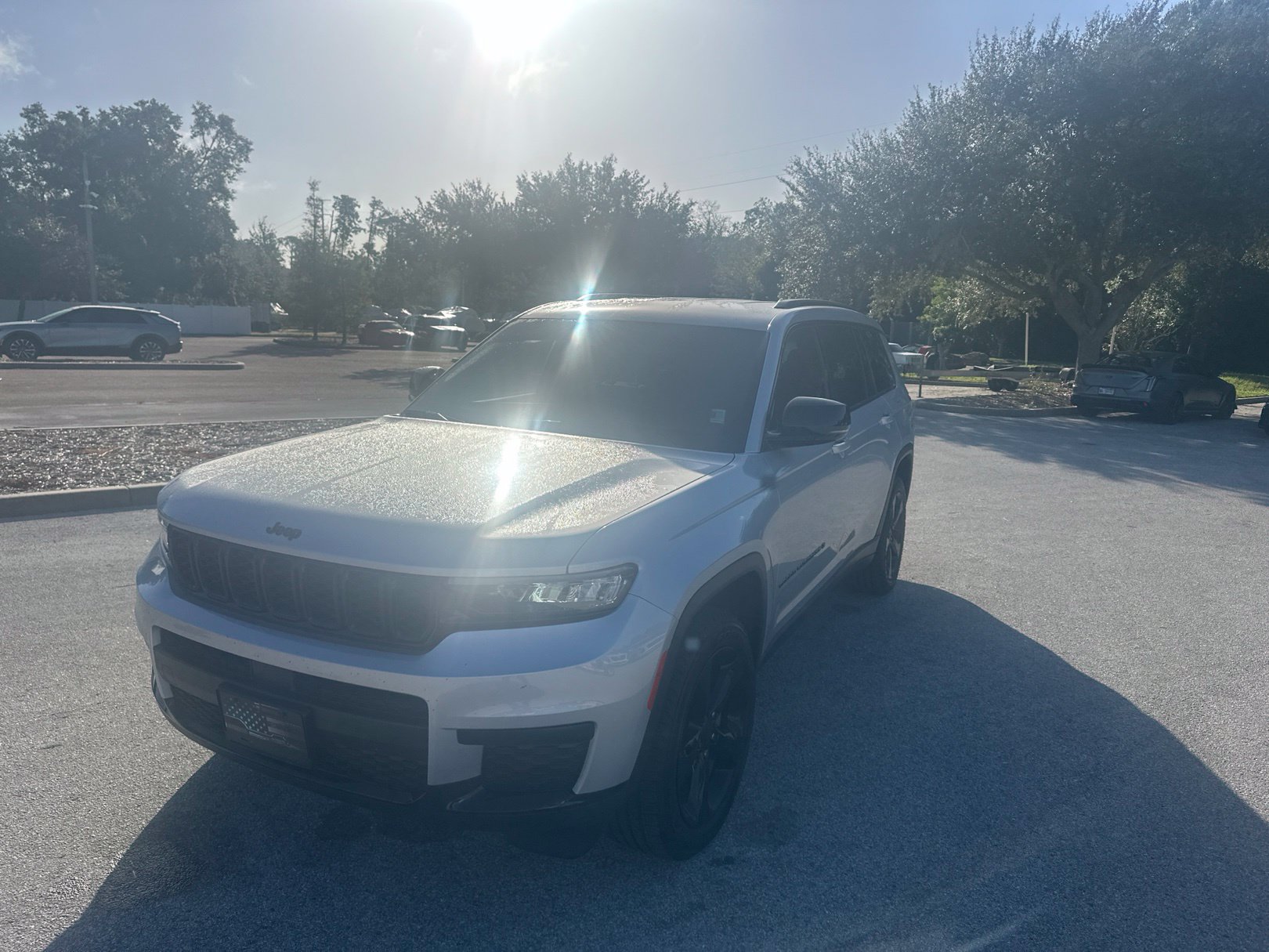 Used 2022 Jeep Grand Cherokee L Laredo AWD/4WD image 1