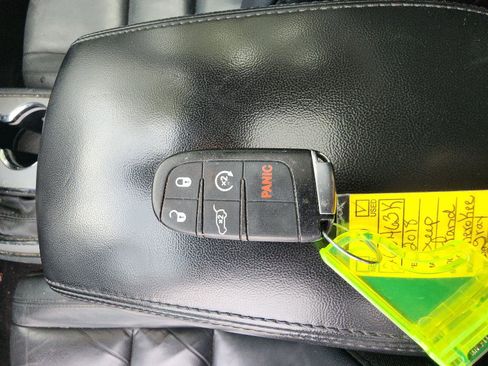 Used 2018 Jeep Grand Cherokee Limited image 20