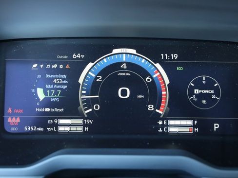 New 2026 Toyota Tundra 4x4 CrewMax image 15